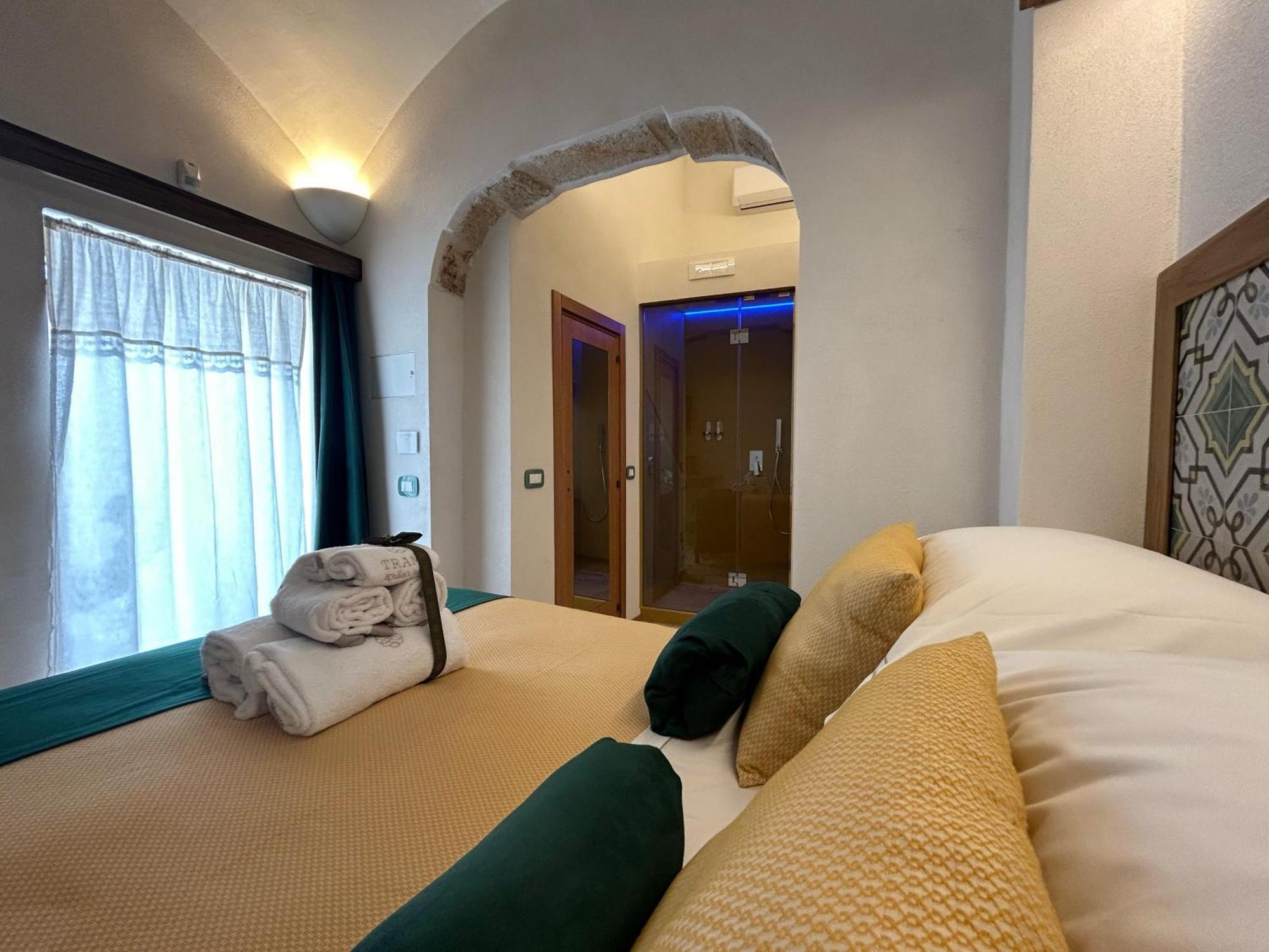 Bed and Breakfast Trame Poesia Di Mare 2 Полиньяно-а-Маре Экстерьер фото